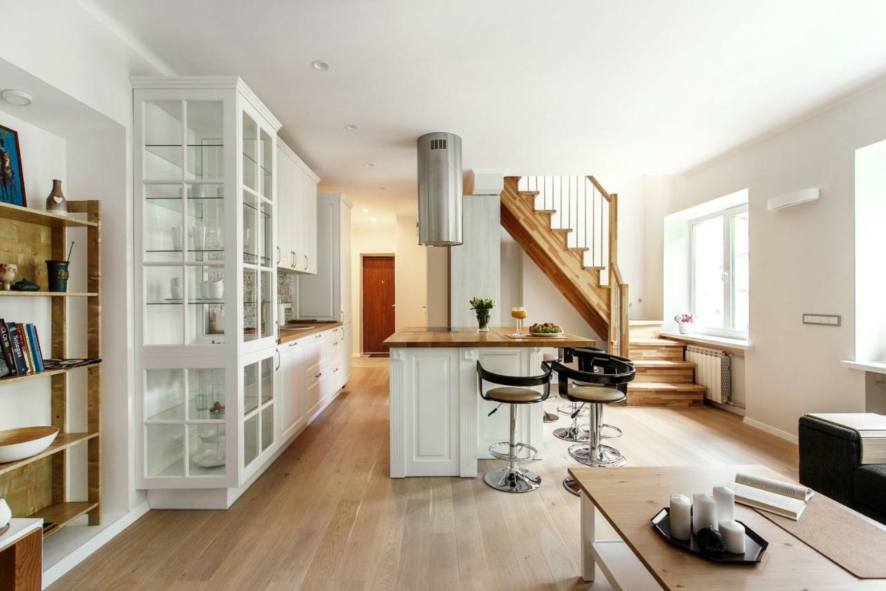 #Stayhere 3Bdr Modern & Stylish Apartment - Heart Of Old Town By Houseys Vilnius Ngoại thất bức ảnh