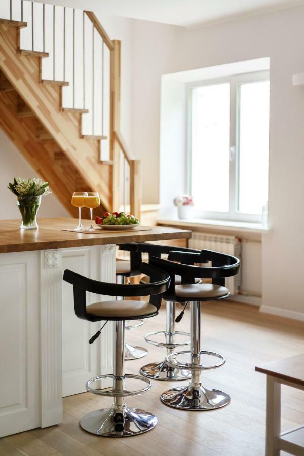 #Stayhere 3Bdr Modern & Stylish Apartment - Heart Of Old Town By Houseys Vilnius Ngoại thất bức ảnh