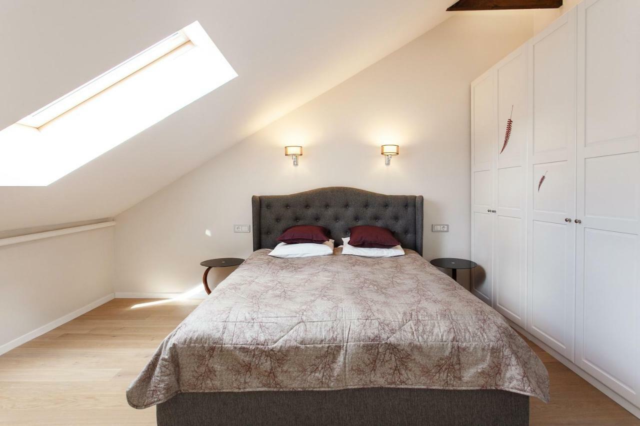 #Stayhere 3Bdr Modern & Stylish Apartment - Heart Of Old Town By Houseys Vilnius Ngoại thất bức ảnh